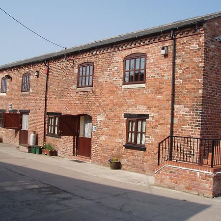 Bed and Breakfast Hopley House Мидлвич Экстерьер фото
